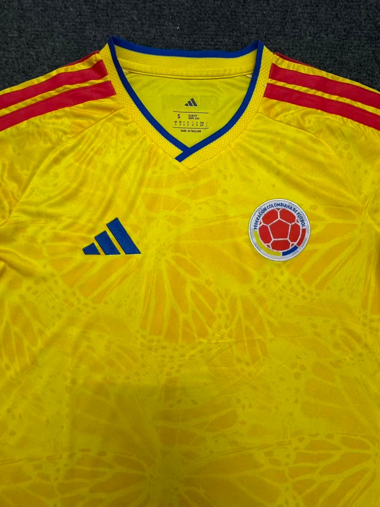 Camiseta Colombia Mundial 2026 - Primera Equipación
