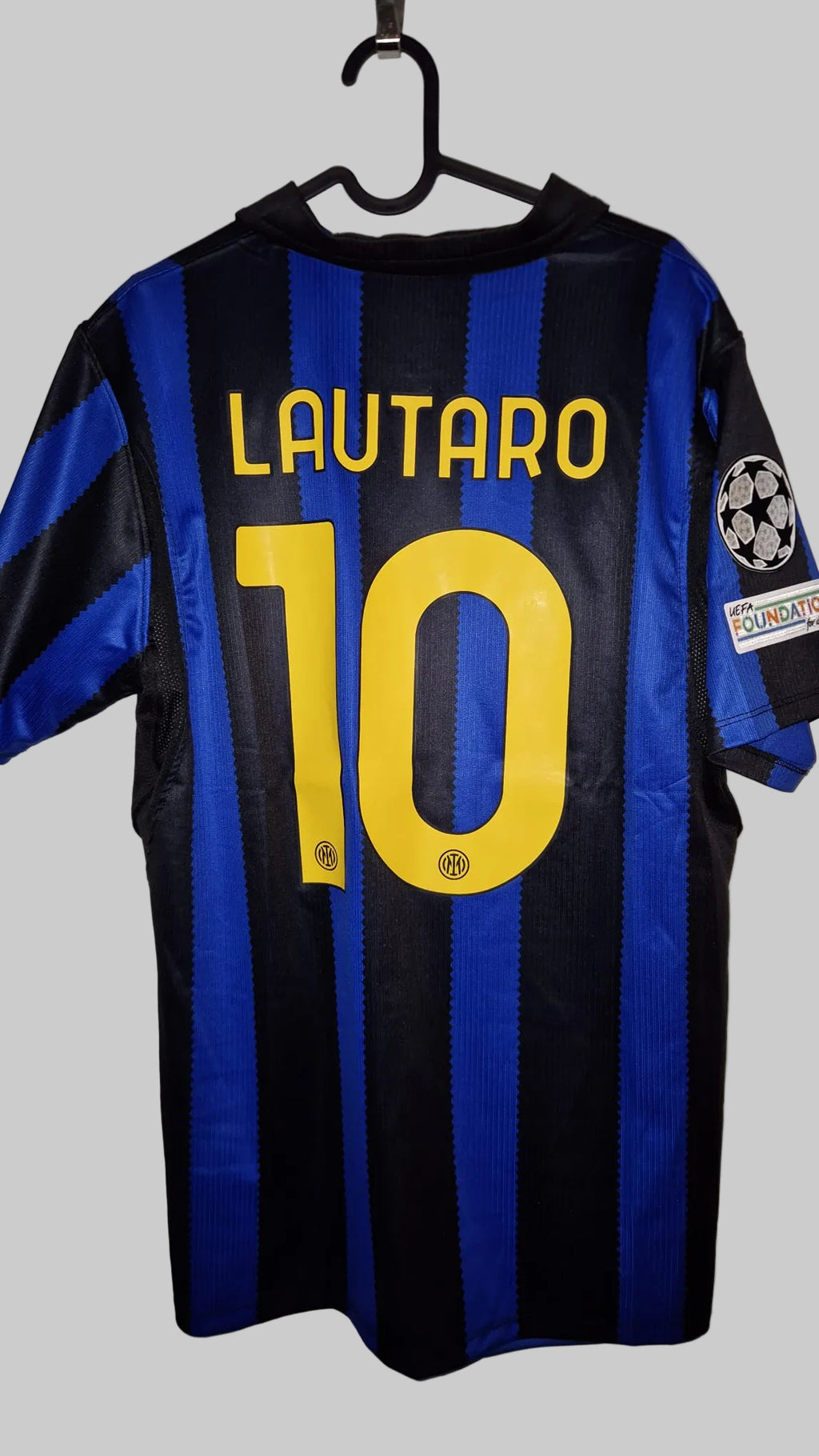 Camiseta Inter de Milan Lautaro #10 (Talla L) - ¡Envío Rápido 48/72h!